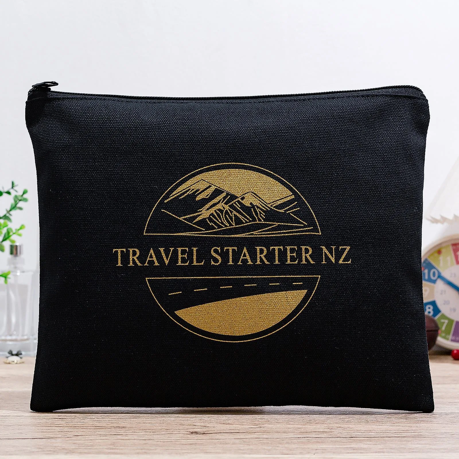 Black Fabric Zipper Pouch