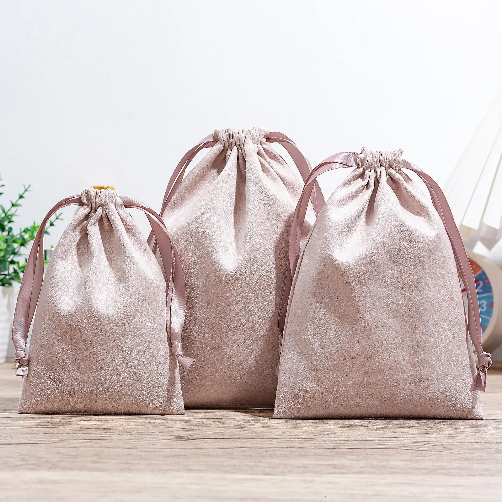 Velvet Drawstring Pouch