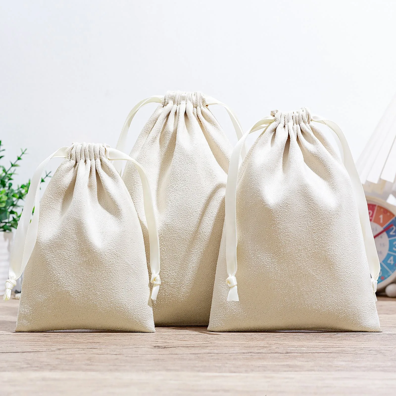 Velvet Drawstring Pouch