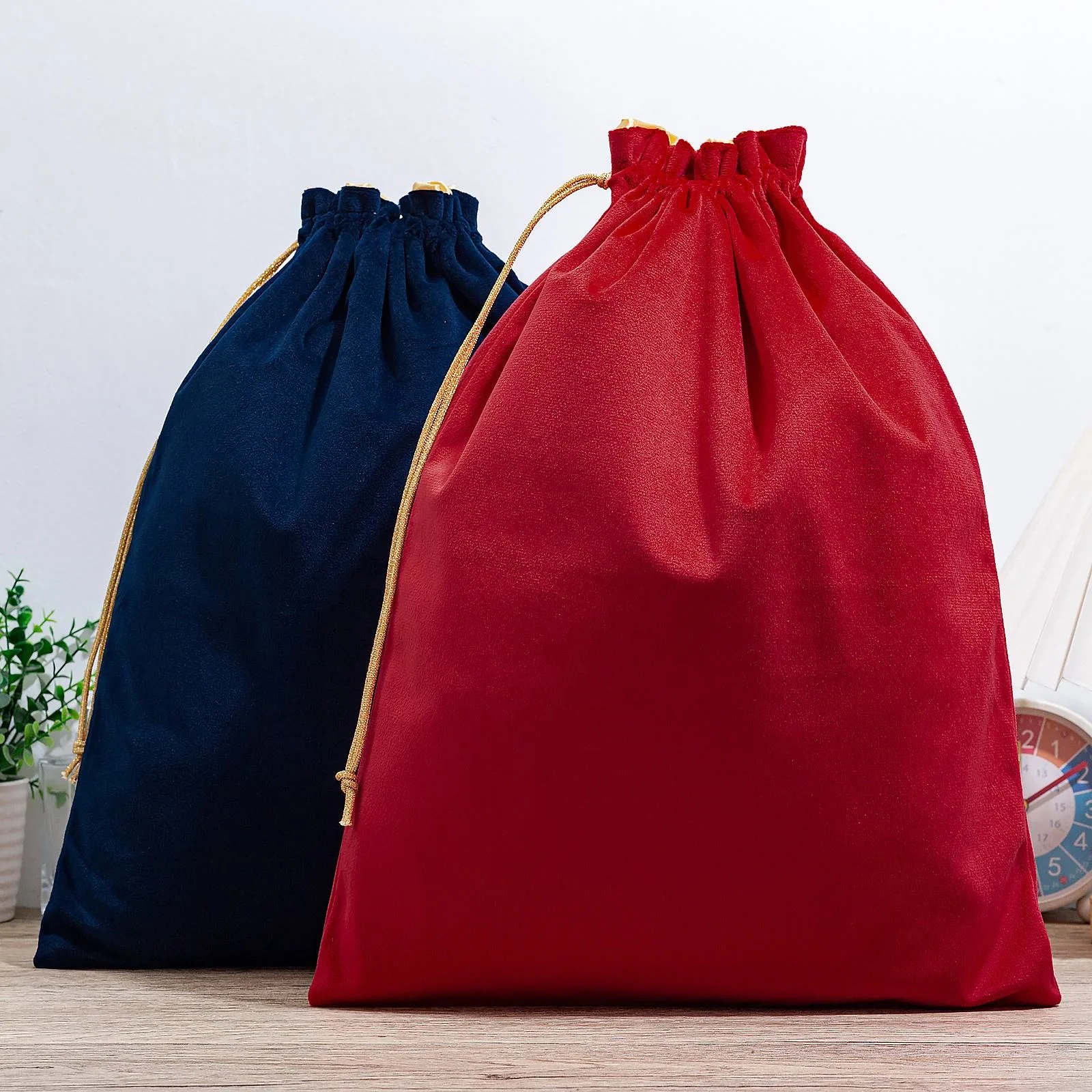 Velvet Drawstring Pouch