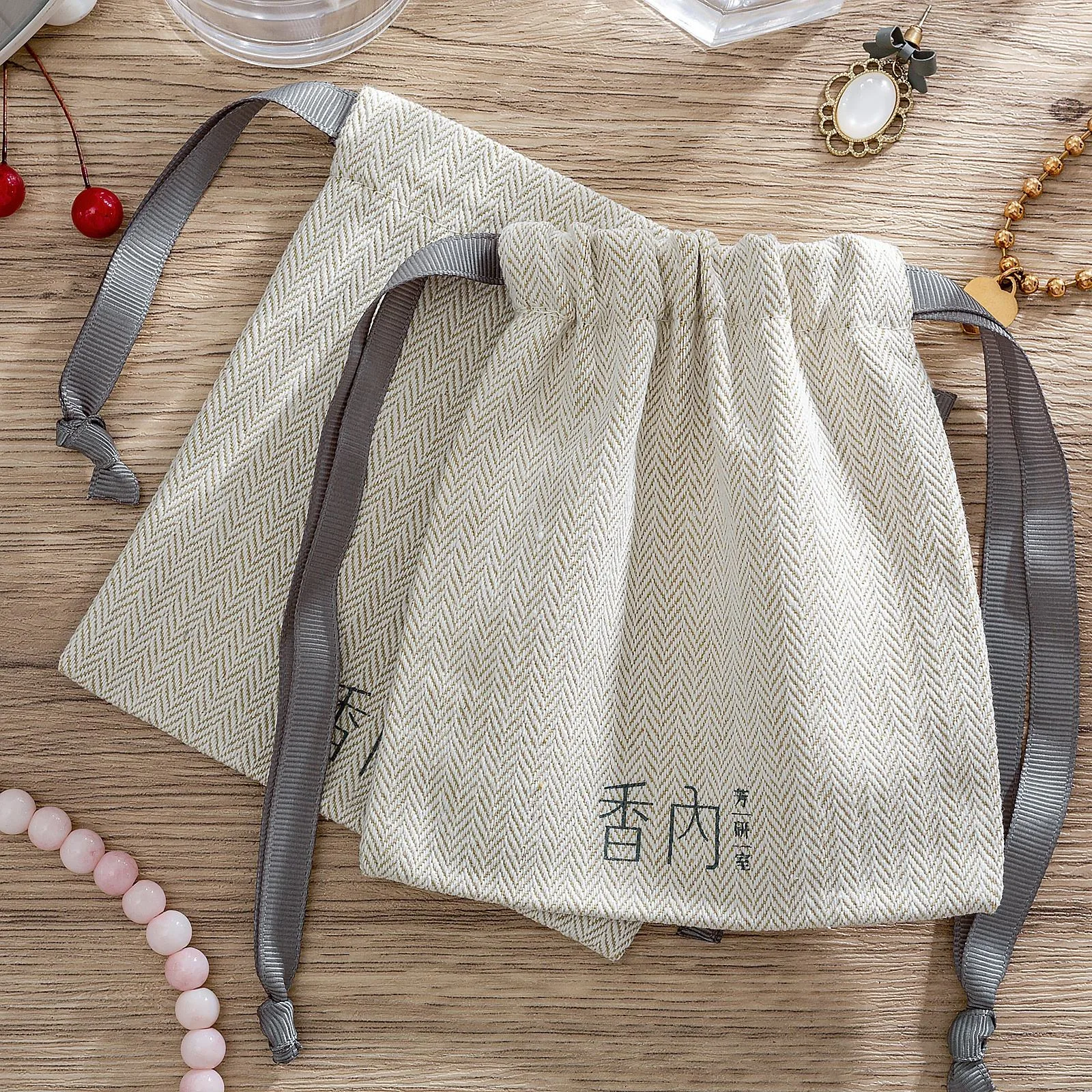 Textured Fabric Packaging Style