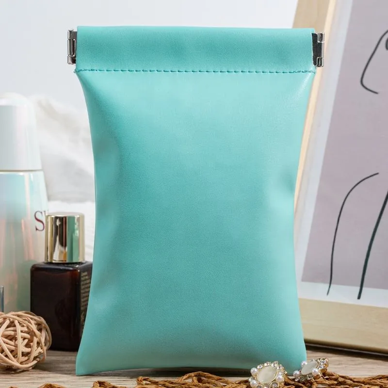Green Leather-Look Packaging Style