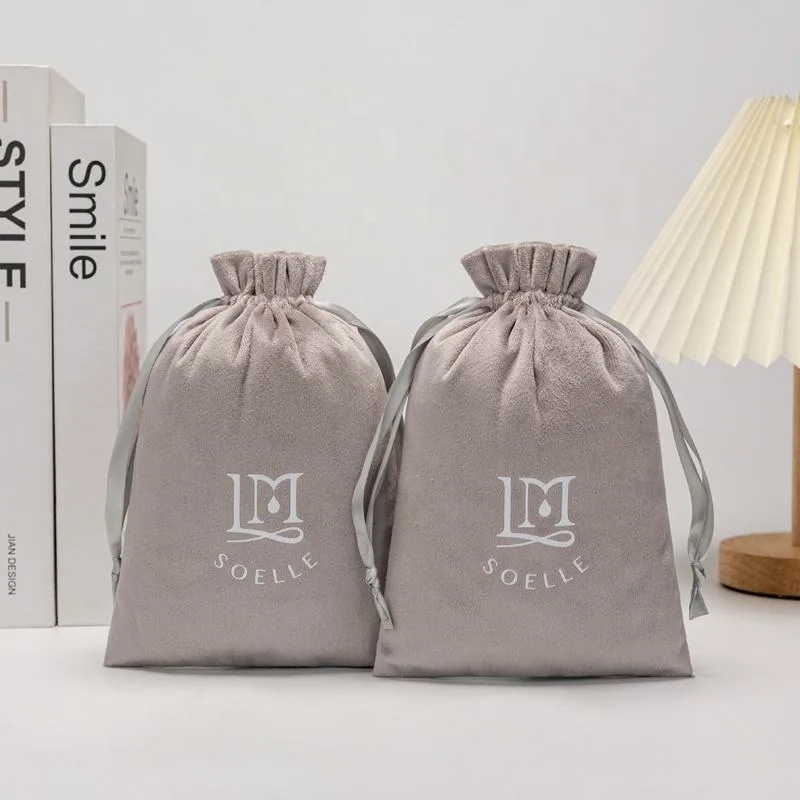Velvet Packaging Style
