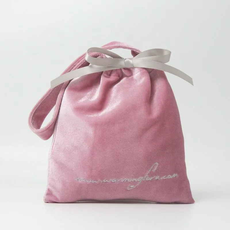 Pink Velvet Packaging Style