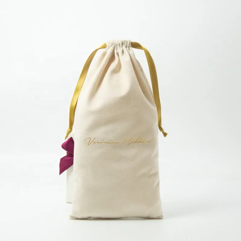 Velvet Packaging Style