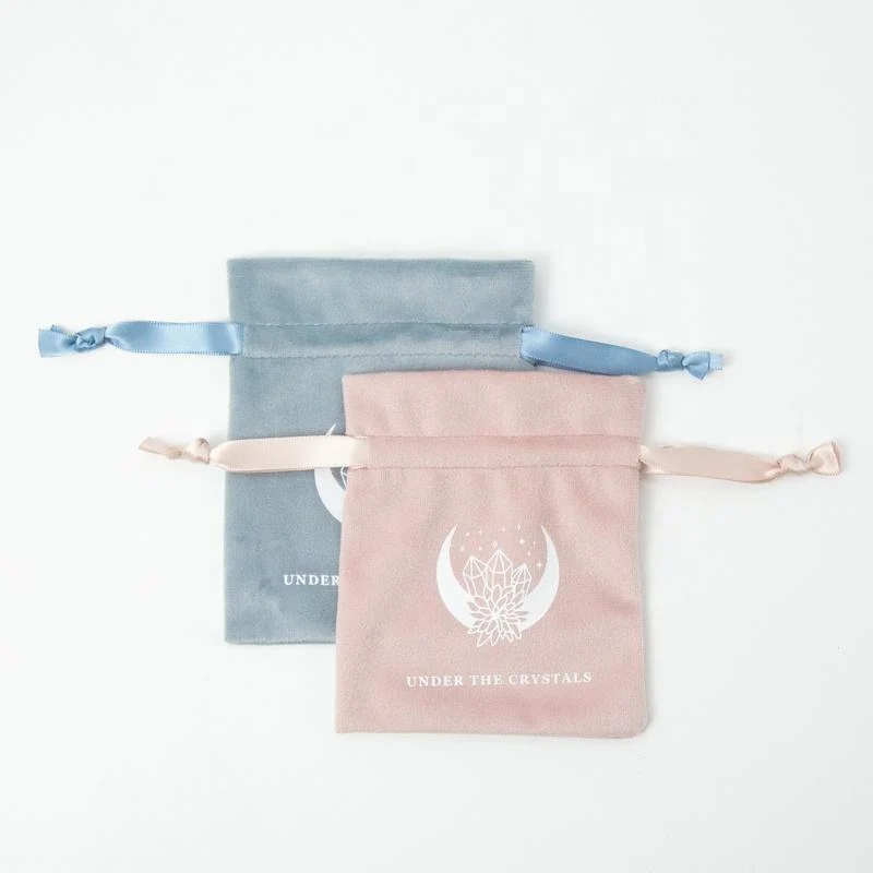 White Velvet Packaging Style — image 5