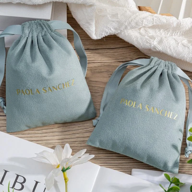 Velvet Packaging Style — image 3