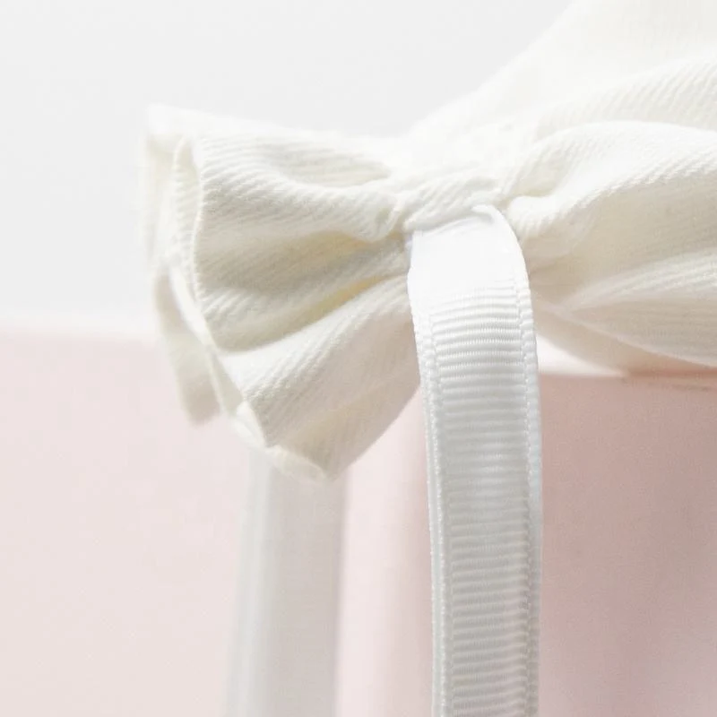 White Cotton Packaging Style — image 5