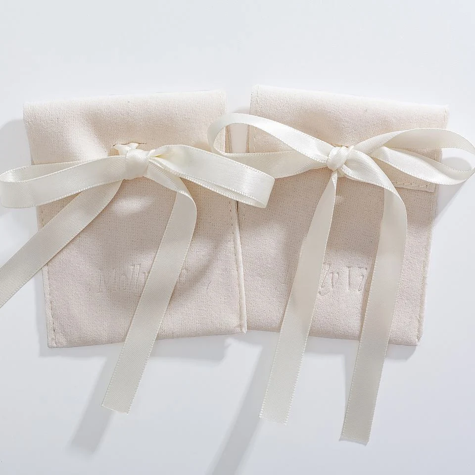 Velvet Envelope Pouch — image 3