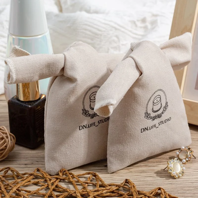 Textured Fabric Packaging Style — image 2