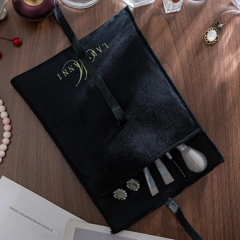 Black Velvet Envelope Pouch — image 3