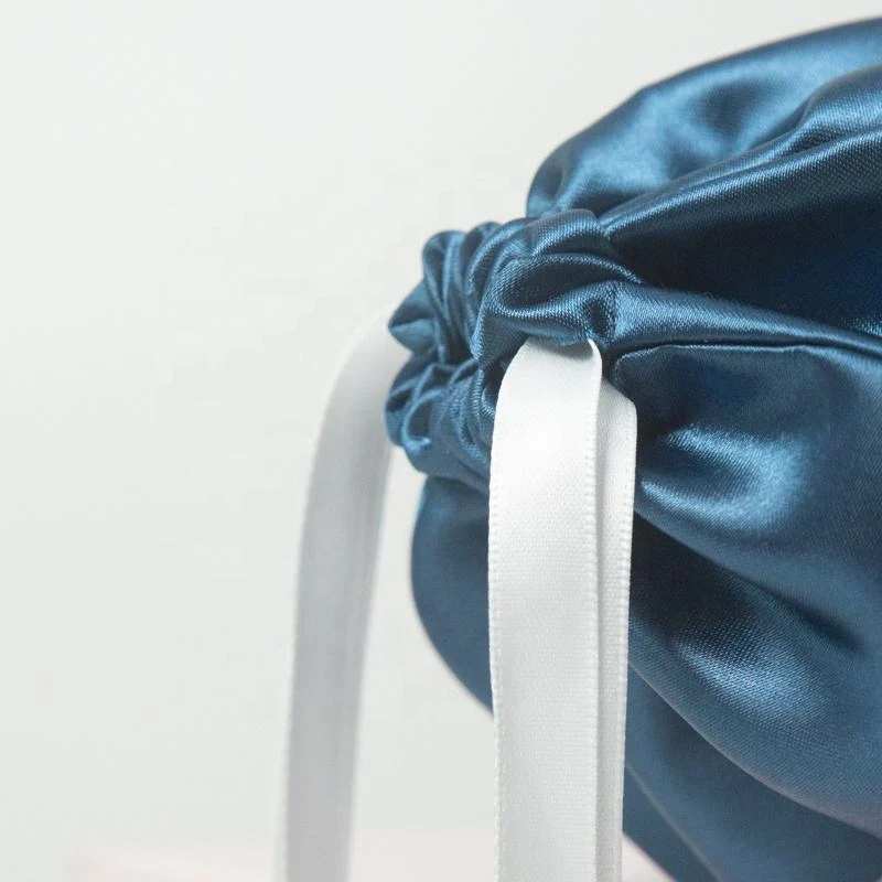 Satin Packaging Style — image 6