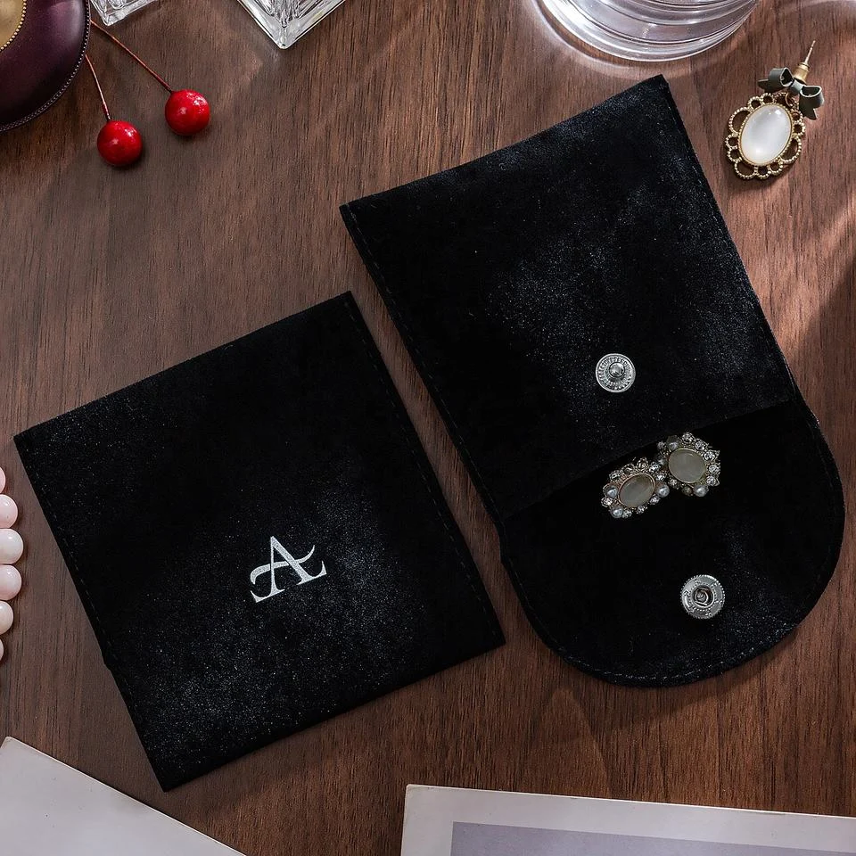 Velvet Envelope Pouch — image 3