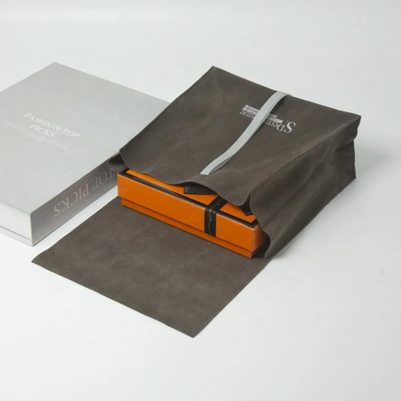 Velvet Envelope Pouch — image 4