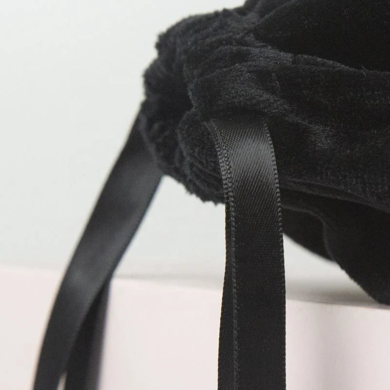 Velvet Drawstring Pouch — image 6