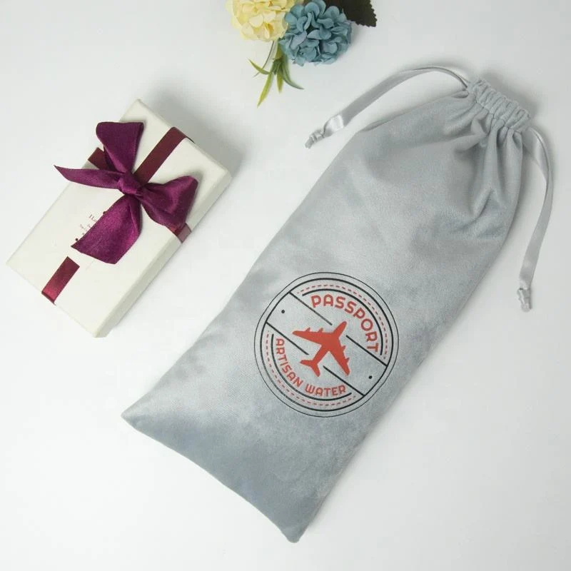 Red Velvet Drawstring Pouch — image 3