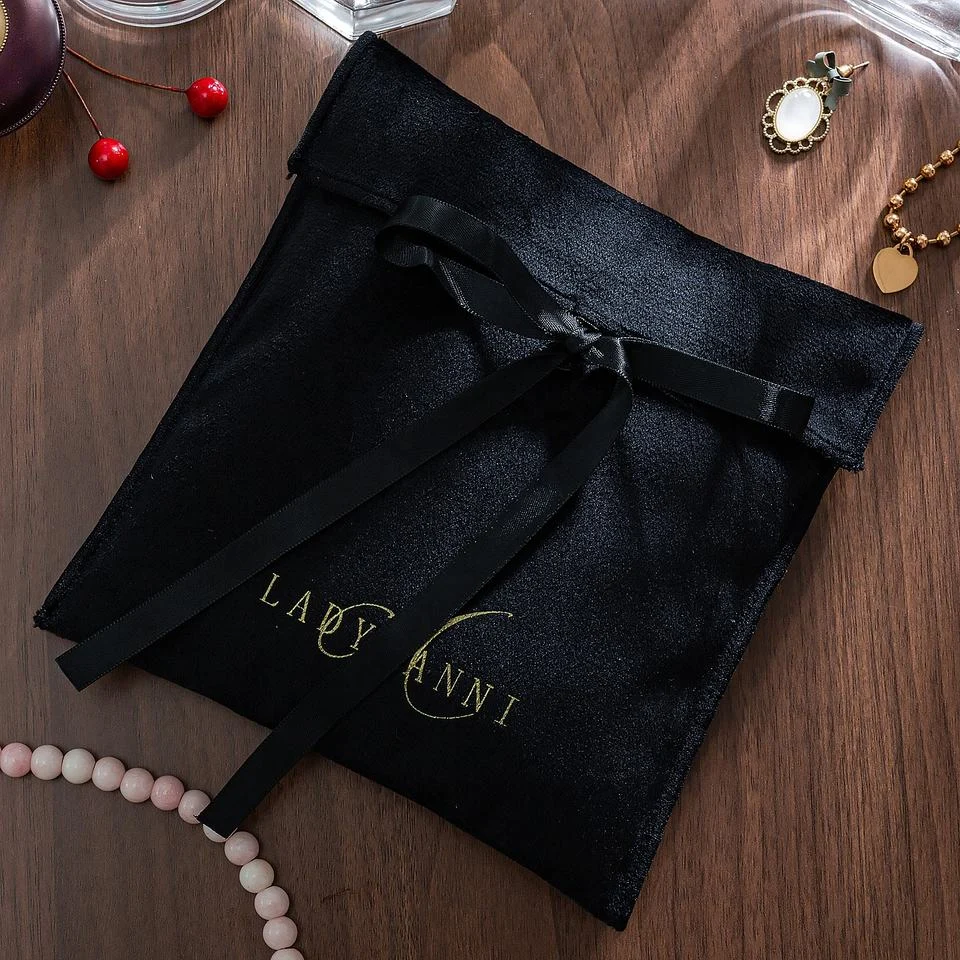 Black Velvet Envelope Pouch — image 2