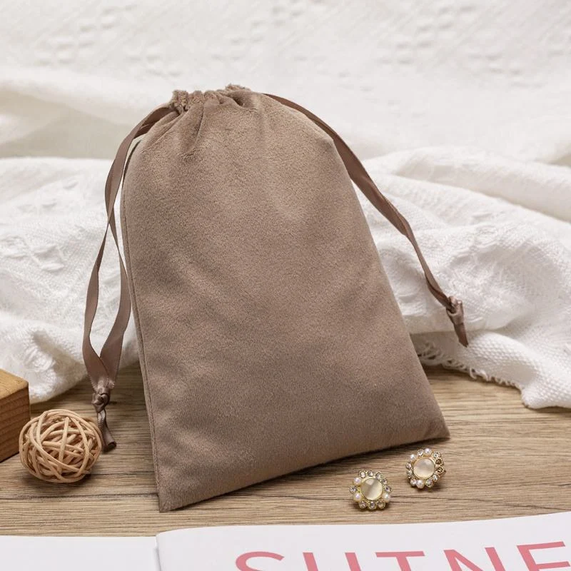White Velvet Drawstring Pouch — image 5