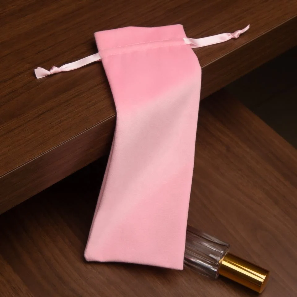 Cream Velvet Drawstring Pouch — image 4