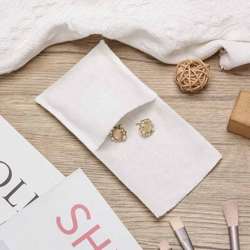 White Cotton Packaging Style — image 5