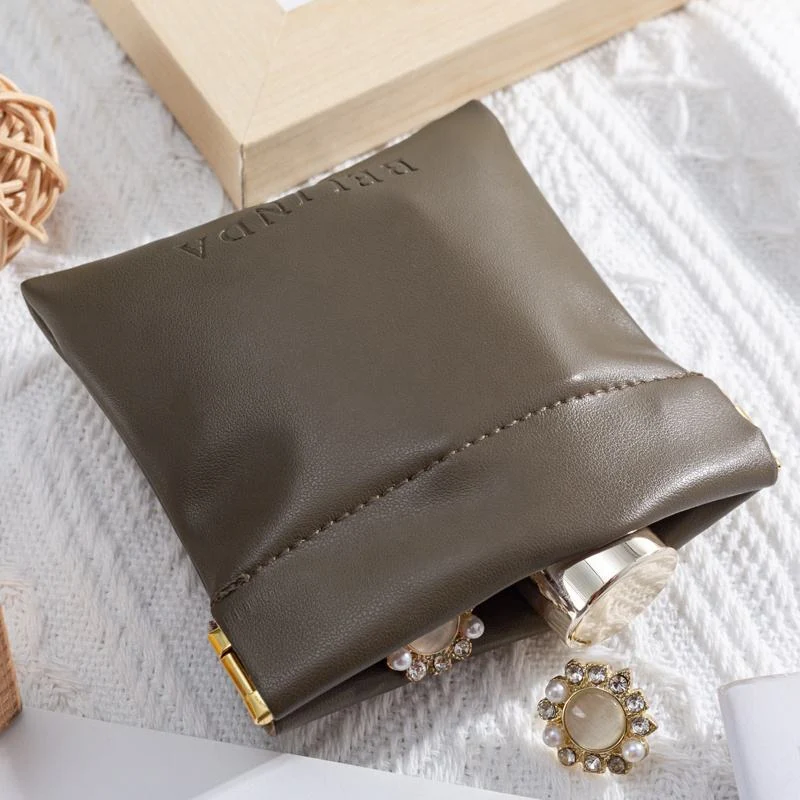 Leather-Look Packaging Style — image 5