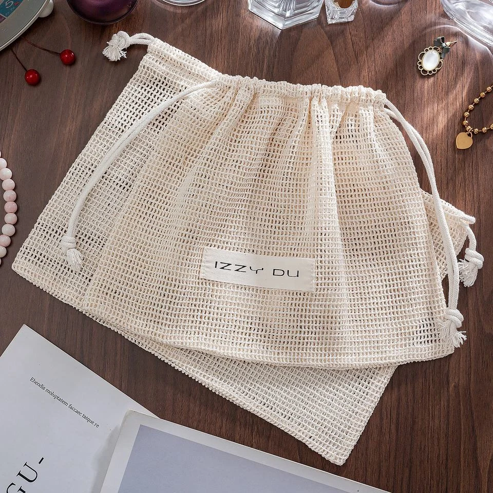 Mesh Drawstring Pouch — image 3