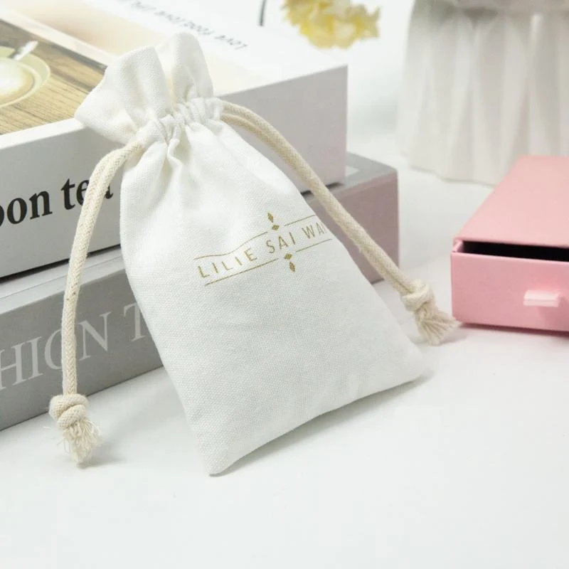 Textured Fabric Packaging Style — image 2