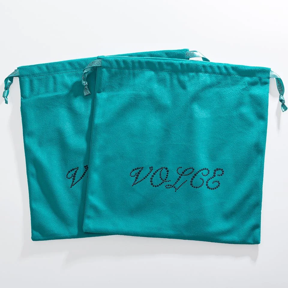 Velvet Packaging Style — image 3
