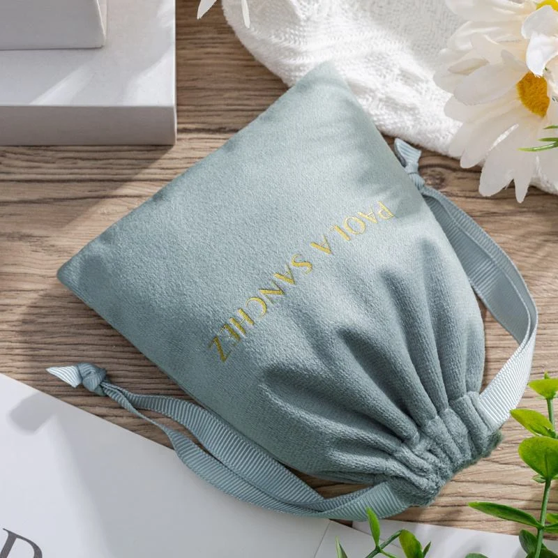 Velvet Packaging Style — image 4