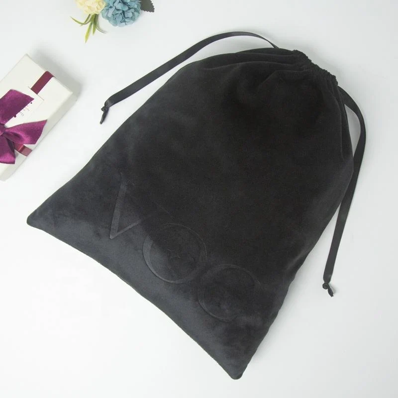 Black Velvet Packaging Style — image 3