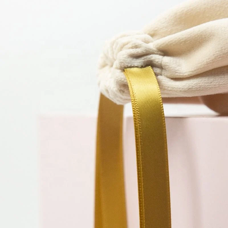 Velvet Packaging Style — image 6