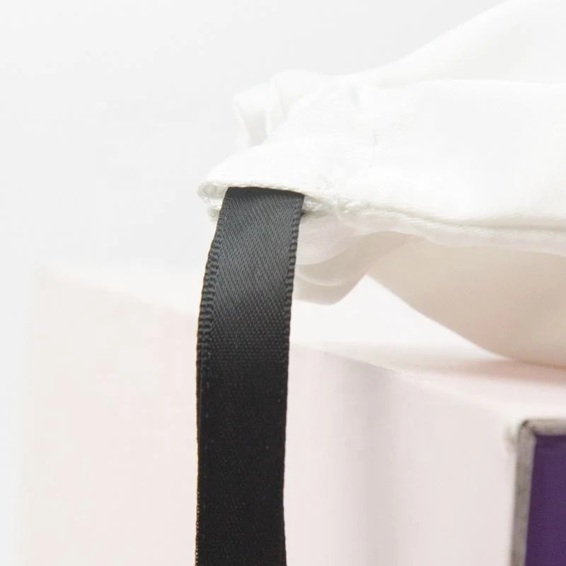 Satin Packaging Style — image 6
