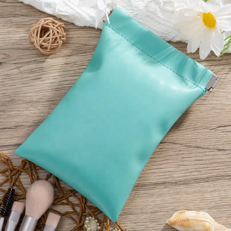 Green Leather-Look Packaging Style — image 3