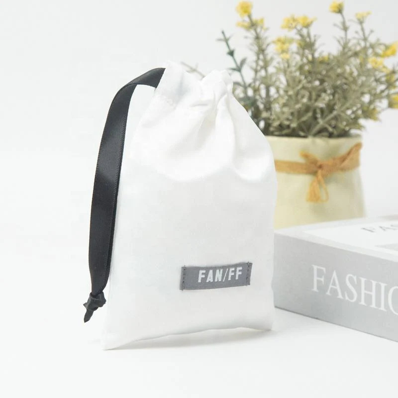 Satin Packaging Style — image 2