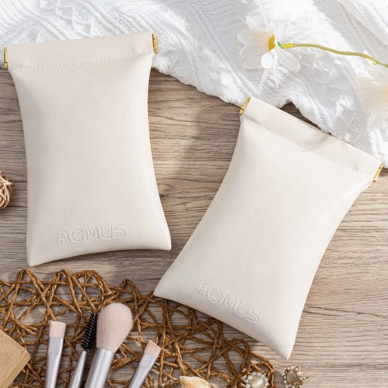 Leather-Look Packaging Style — image 3